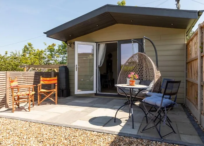 Pear Tree Cabin